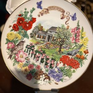 Rare Vintage Reco 1988 New England Garden by Dot Barlowe decorative plate